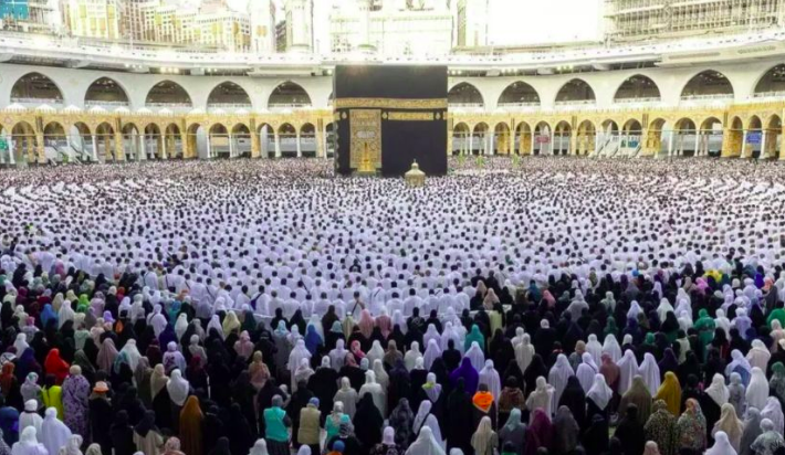 90,000 Pakistani Pilgrims Arrive as Hajj Mission Crosses 77% Mark