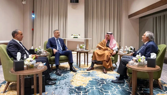 Global Attention on Four-Nation Meeting to Broker Ceasefire