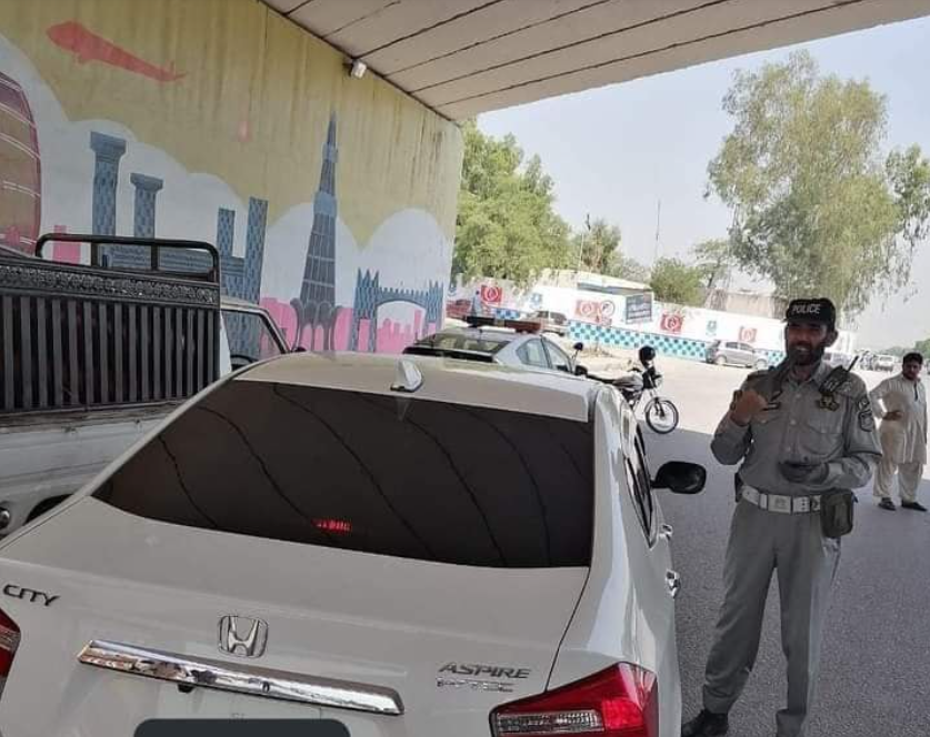 Islamabad Traffic Police Divert Routes in Aabpara Area