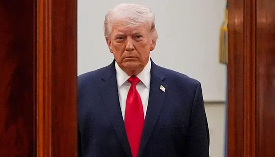 US–Iran Tensions Spike as Trump Orders Naval Action in Hormuz