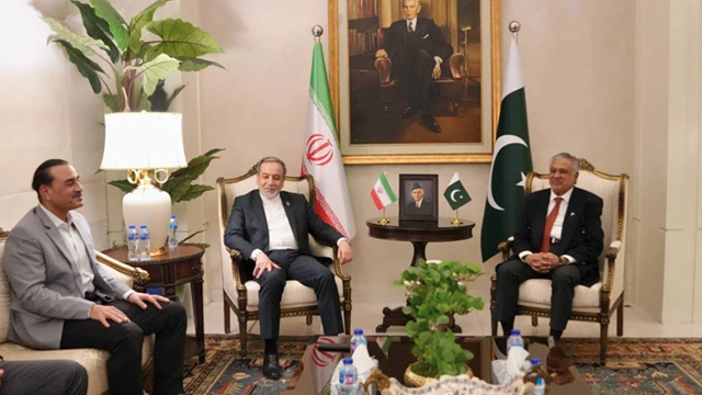 Backchannel Diplomacy Builds as Iran, Pakistan Hold Key Talks