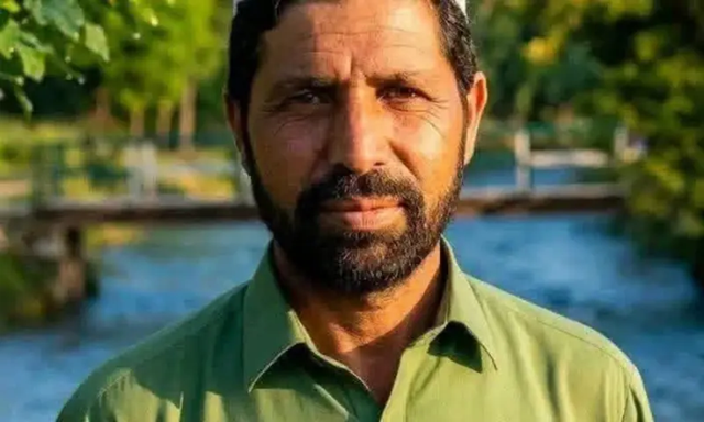 The Man Who Refused to Let the Bomber Pass