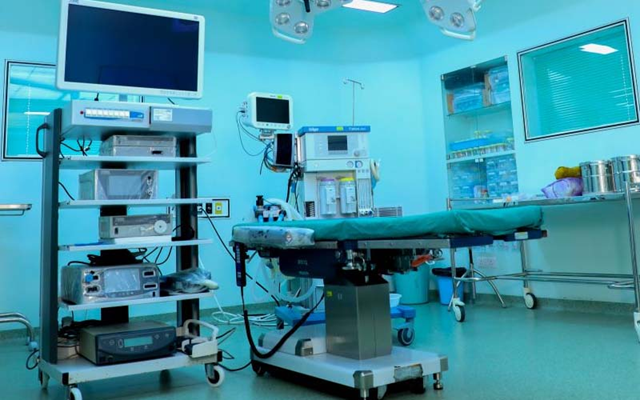 Inquiry Launched After Surgery on HIV-Positive Patient