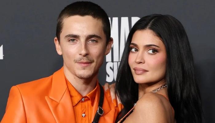 Timothée Chalamet & Kylie Jenner Make Relationship Instagram Official
